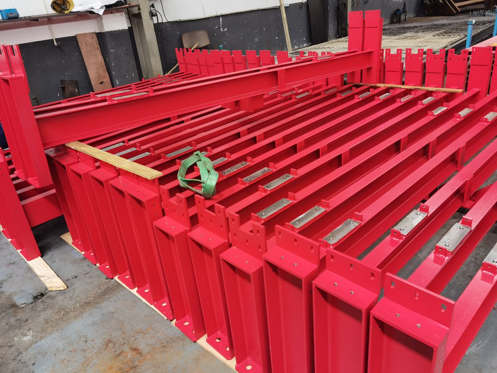 長(cháng)興鋼結構噴漆公司